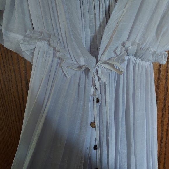 Elegant White Bathing Suit Cover-up Size 12 - Picture 5 of 7